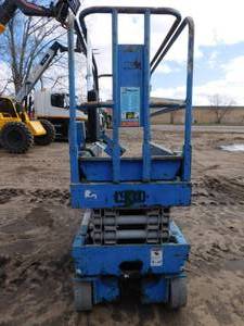 1999 Genie GS1930 Scissor Lift - For Parts or Repair