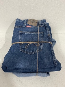 lot 51 image: Wrangler Jeans Like New 36 x 30