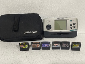 lot 92 image: Game Con and Games