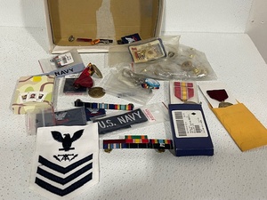lot 102 image: Miliary Patches and Pins
