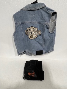 lot 110 image: Harley Davidson Jean Jacket Vest