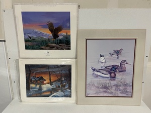 lot 145 image: Wildlife Prints