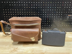 lot 37 image: Vintage Camera with Accessories