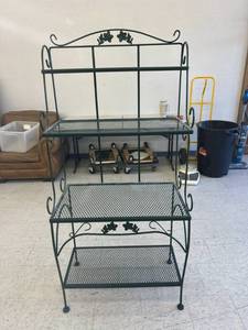 lot 4 image: Decorative Metal Shelving Unit