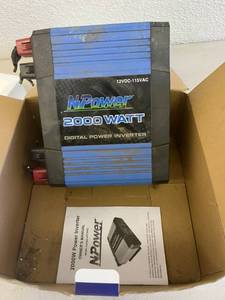 lot 25 image: 2000 Watt Inverter