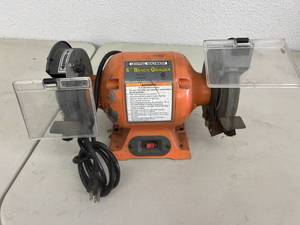 lot 49 image: 6 Bench Grinder
