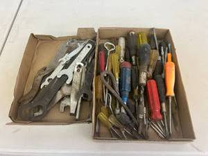lot 52 image: Hand Tools