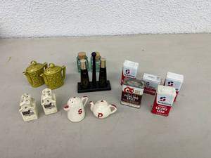 lot 83 image: Salt & Pepper Shakers, Small Tins