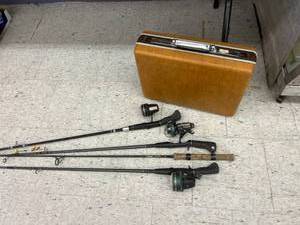 lot 91 image: Fishing Rods & Reels, Briefcase