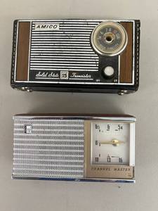 lot 114 image: Transistor Radios