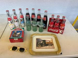 lot 172 image: Coca-Cola Collectibles