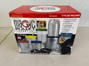 lot 184 image: NIB Magic Bullet Express