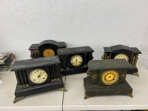 lot 192 image: Clocks - Parts