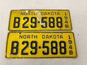 lot 197 image: Set 1948 ND License Plates