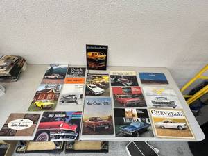 lot 207 image: Vintage Automobile Brochures
