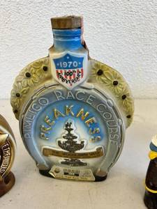 lot 213 image: Decanters