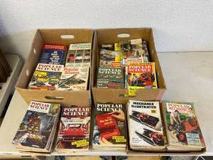 lot 218 image: Large Lot of Vintage Magazines