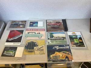 lot 238 image: Vintage Automobile Brochures