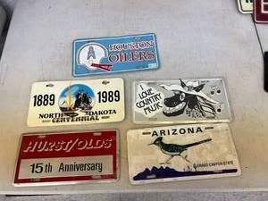 lot 251 image: Novelty License Plates - HurstOlds 15th Anniversary