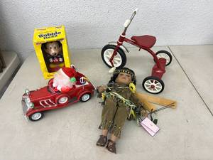 lot 274 image: Mixed Collectibles Lot