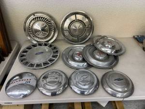 lot 278 image: Hubcaps