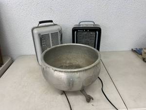 lot 290 image: Cream Separator Top Bowl & Heaters