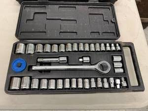 lot 311 image: Socket Set
