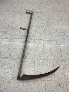 lot 321 image: Scythe