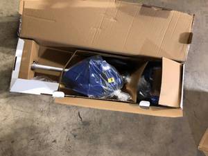 lot 20 image: WILD BADGER POWER 26 cc 2-Stroke 2-in-1 Gas Full Crank Straight Shaft Grass Trimmer with Brush Cutter Blade and Bonus Harness   Customer Returns See Pictures