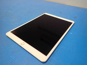Apple&nbspiPad Air 3rd Gen A2153  64GB of storage  WIFI Only  Includes Charging Cable  Includes Charging Cable