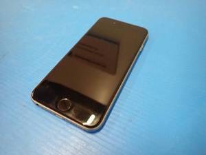 Apple&nbspiPhone 6s A1633  16GB of storage  Cellular Carrier Unlocked  Includes Charging Cable&nbsp