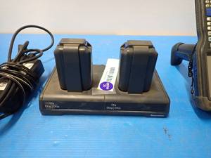 Intermec&nbspCCAB11LP3600T1 Barcode Scanner with Charging station and 4 extra batteries