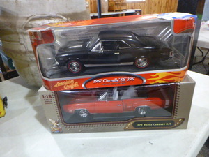 2 Die-Cast Muscle Cars