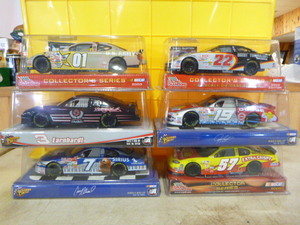 6 NASCAR Die-Cast Cars