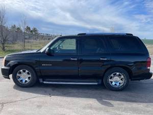 2002 Cadillac Escalade - AWD