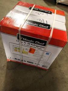 Magic Chef 1.7 cu. ft. Freezerless Mini Fridge, White Customer Returns See Pictures