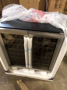 LANBO 62 Bottle 2 Door Seamless Stainless Steel Wine Refrigerator  Customer Returns See Pictures