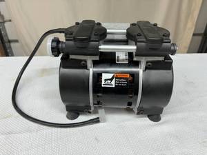 lot 73 image: MSRP $1200 Gast 72R645-V114-D303X 72R Series Twin Cylinder Vacuum Pump - Like New Working Condition