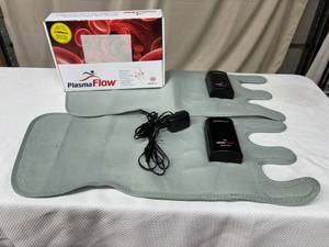 lot 20 image: MSRP $600 NEW ManaMed PlasmaFlow DVT Deep Veing Thrombosis Prevention Blood Circulation Sequential Compression System - 2 Size Of Wraps