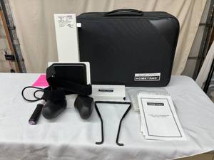 lot 25 image: WOW SAUNDERS 74653&nbspCERVICAL HOMETRAC PNEUMATIC SYSTEM HOME NECK TRACTION DEVICE WCASE - EXCELLENT WORKING CONDITION - I THINK I NEED TO TRY THIS OUT