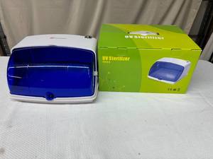 lot 27 image: UV Sterilizer 9003 Ultra Violet Sterilization Cabinet Machine&nbspProfessional Home Appliances Salon LED Disinfection UV Light Sanitizer For Phone, Baby Bottle Cleaning Beauty Tools- Great Working Condition
