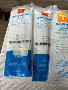 lot 93 image: MSRP $1000 Recently Expired Lot of Mixed Size Flexicare BriteBlade Pro and Solo Fiber Optic Metal Disposable Laryngoscope Blades and Handles - Great For Veterinarians & Nursing Training Schools See Pictures & Descriptions For More Info