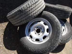 lot 212 image: Bridgestone Dueler Tires  Rims