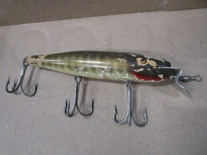 lot 8 image: Vintage Pike Minnow