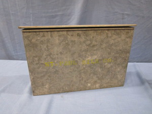 lot 15 image: Galvanized Milk Bottle Step Box