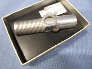 lot 24 image: Vintage Pipe Lighter