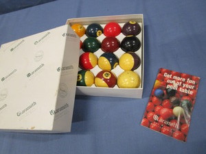 lot 34 image: Billiard Ball Set