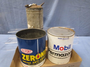lot 96 image: Petroliana Cans