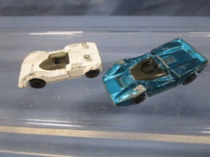 lot 112 image: Hot Wheels Redline Cars