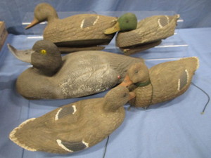 lot 107 image: Rubber Decoys
